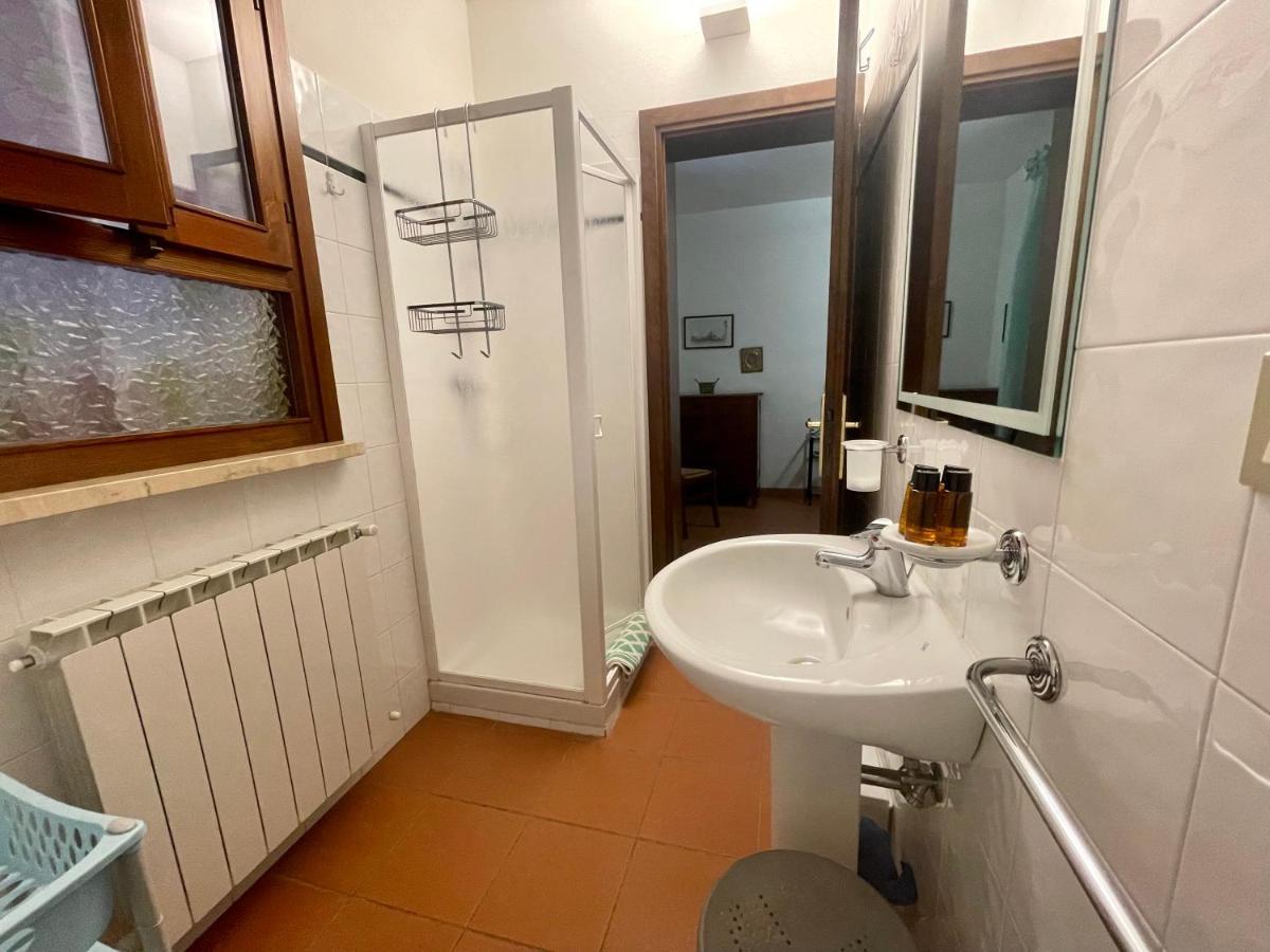 Podere Oslavia Az.Agr.Bio Giannini 奥贝里塞 外观 照片