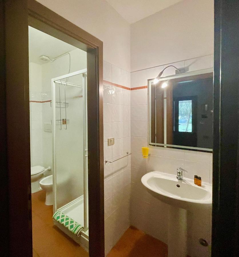 Podere Oslavia Az.Agr.Bio Giannini 奥贝里塞 外观 照片